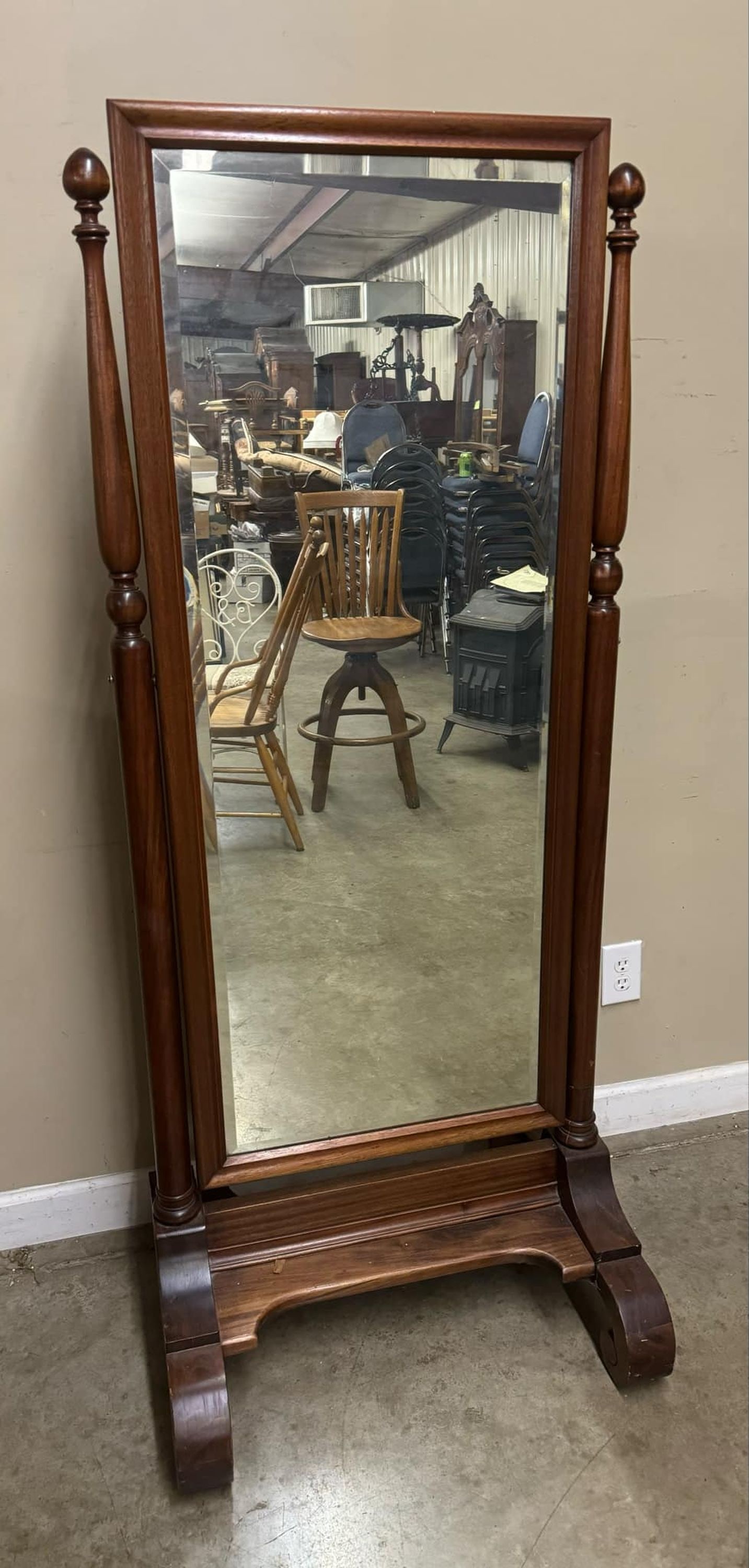 Antique Victorian Flor Length Mirror: Antique Victorian Flor Length Mirror