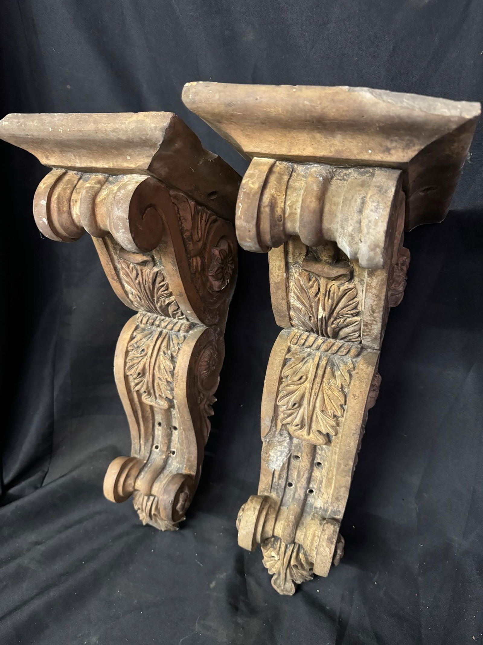 Set of 2 Large Carved Terra-Cotta Corbels. 19th c.: Set of 2 Large Carved Terra-Cotta Corbels. 19th c.