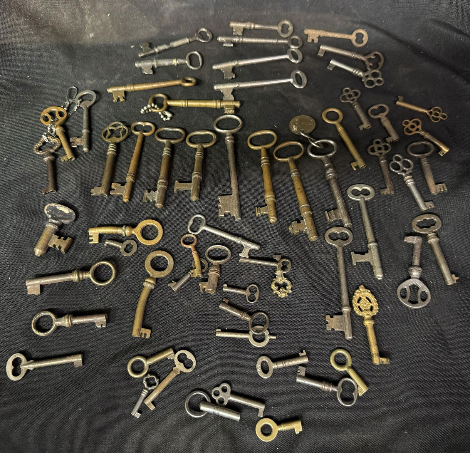 Antique Skeleton Keys (1 of 3)