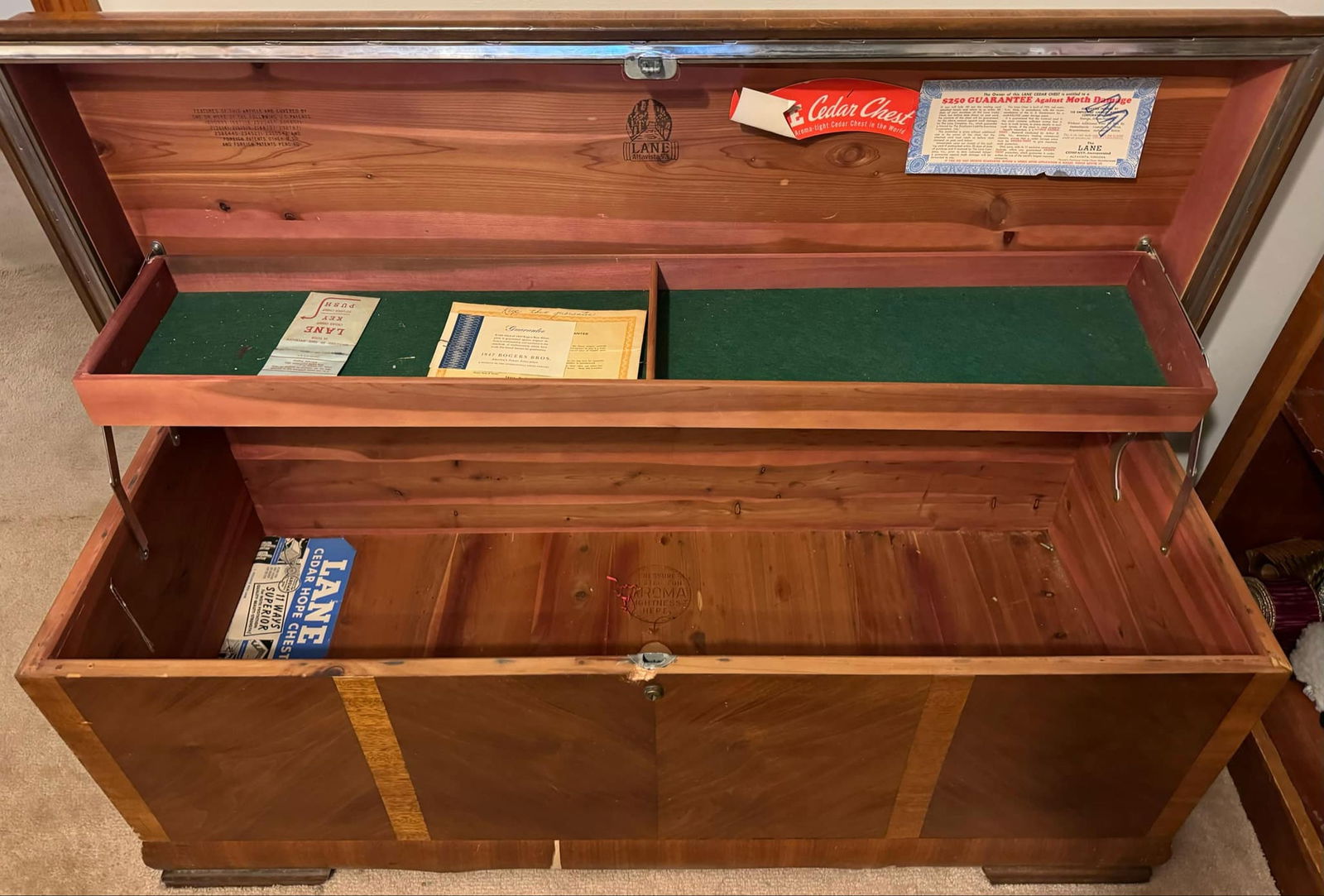 Lane Cedar Chest: Lane Cedar Chest