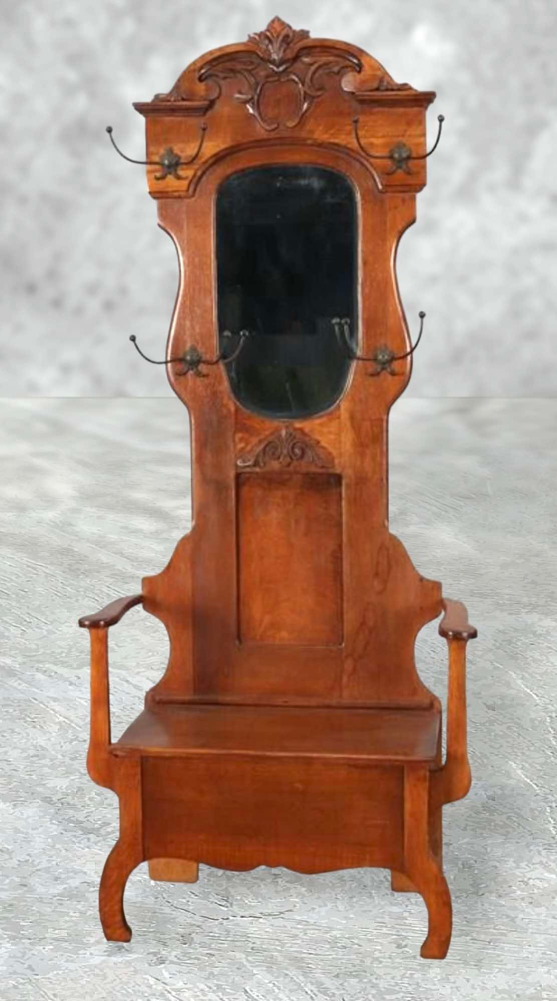 Oak Victorian Style Hall Tree With Carved Crest (1 of 2)