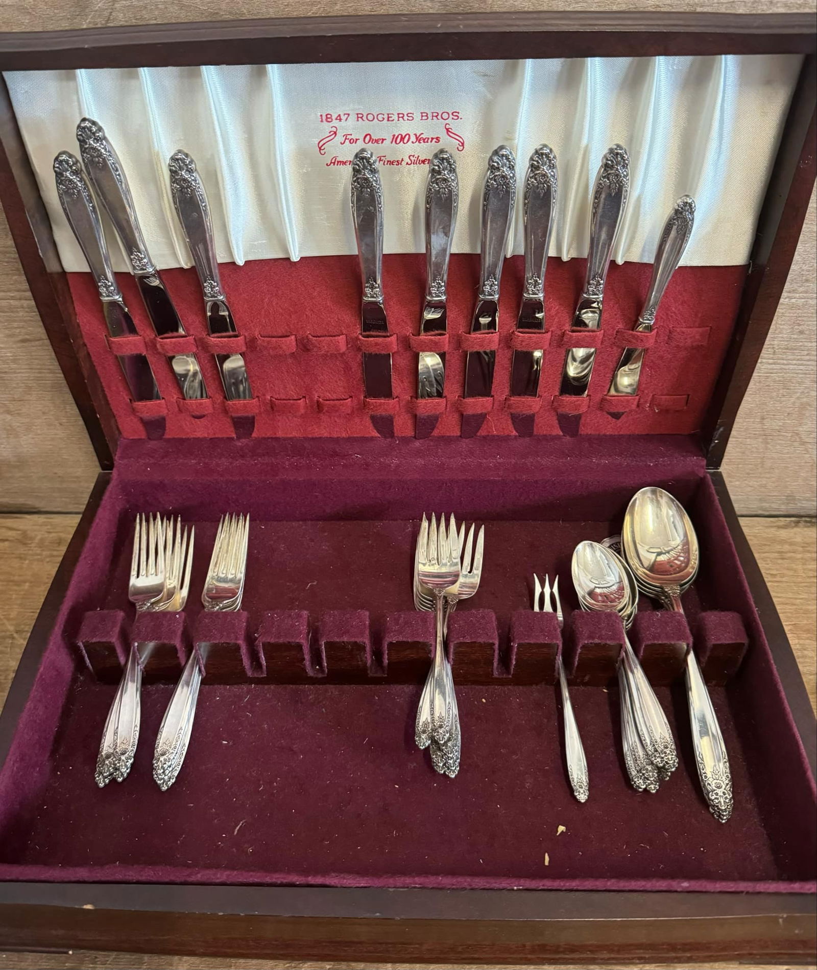 Large Flatware Collection Including Sterling Silver (Weight In Photos) (1 of 8)