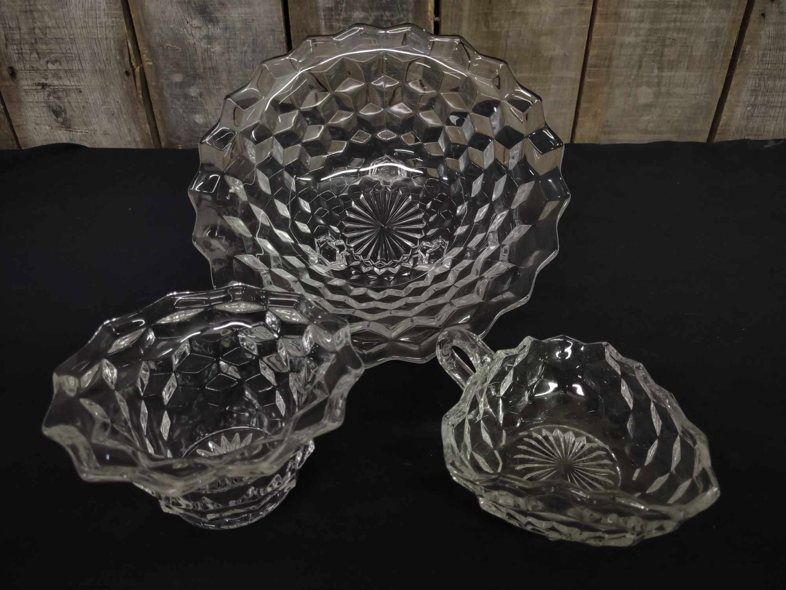 Trio of American Fostoria Pieces: Trio of American Fostoria Pieces