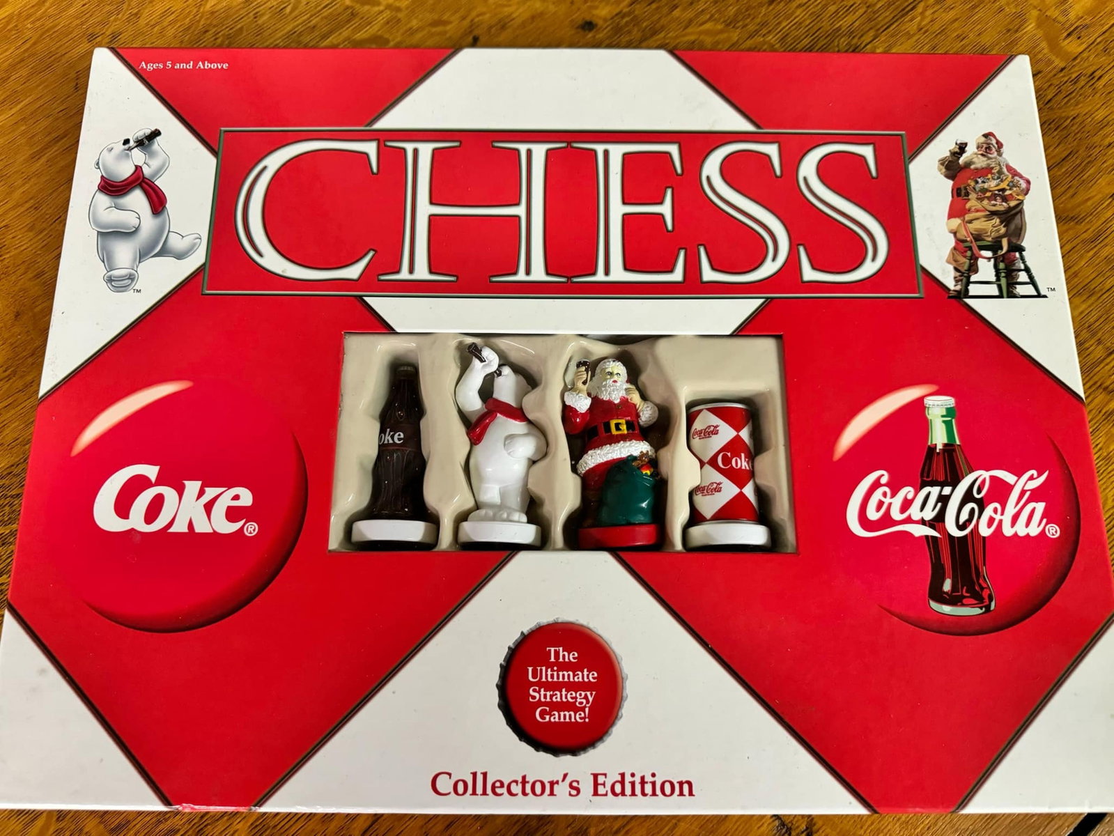 Coca-Cola Collectors Edition Chess Set: Coca-Cola Collectors Edition Chess Set