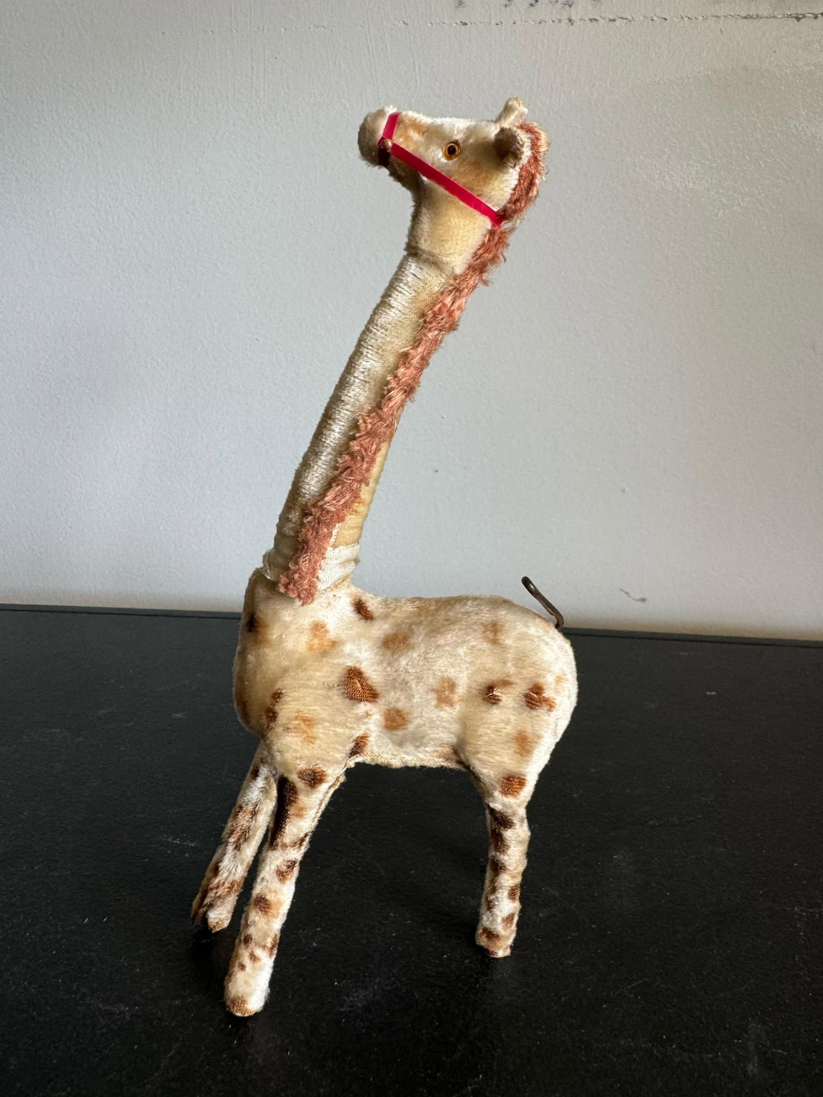 Wind Up Giraffe, Circa 1940's: Wind Up Giraffe, Circa 1940's