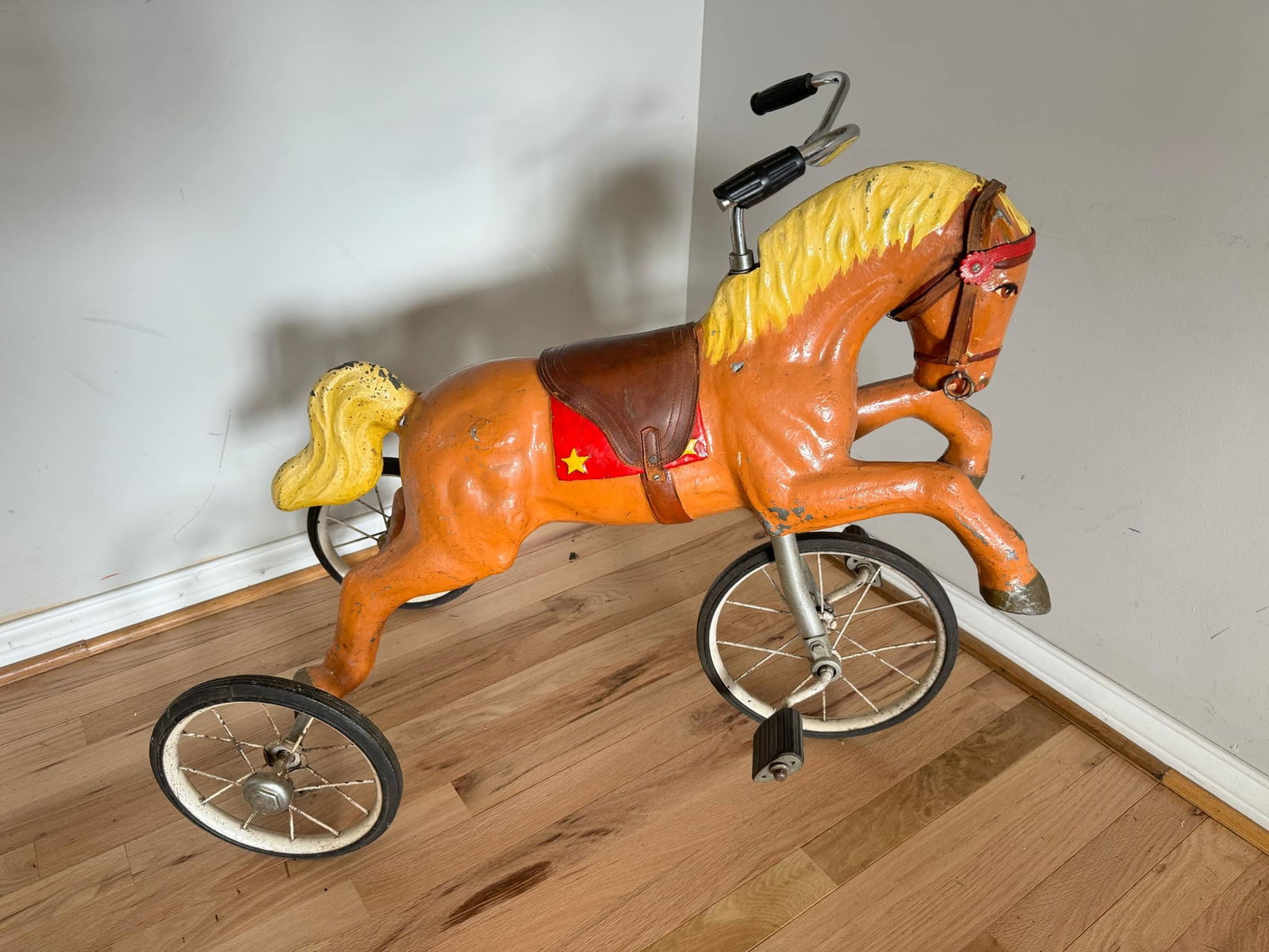 Antique Cast Metal / Iron Horse Tricycle (1 of 6)