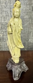 Antique Style Chinese Qing Dynasty Soapstone Figure