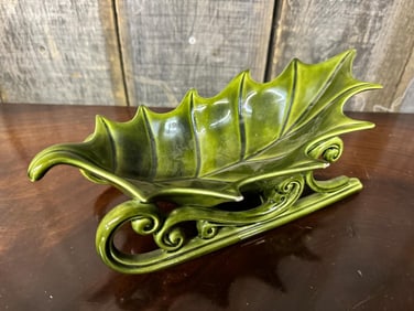 Vintage Atlantic Mold Ceramic Christmas Leaf Sled Sleigh Candy Dish Centerpiece