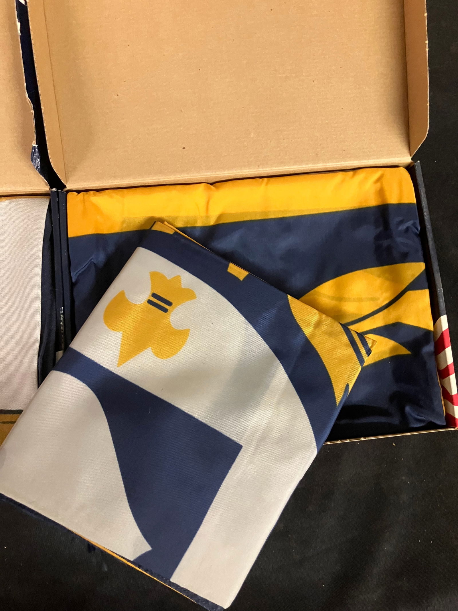 3'X5' Jefferson County, KY. Flag - 4'X6' Jefferson County, KY. Flag - 4'X6' Kentucky State Flag (1 of 3)