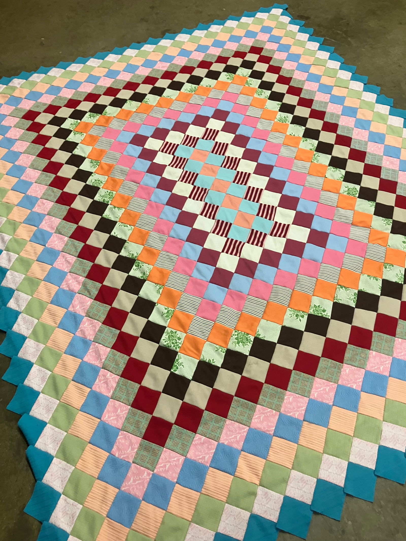 Large Patchwork Style Quilt 78"X64" (1 of 3)