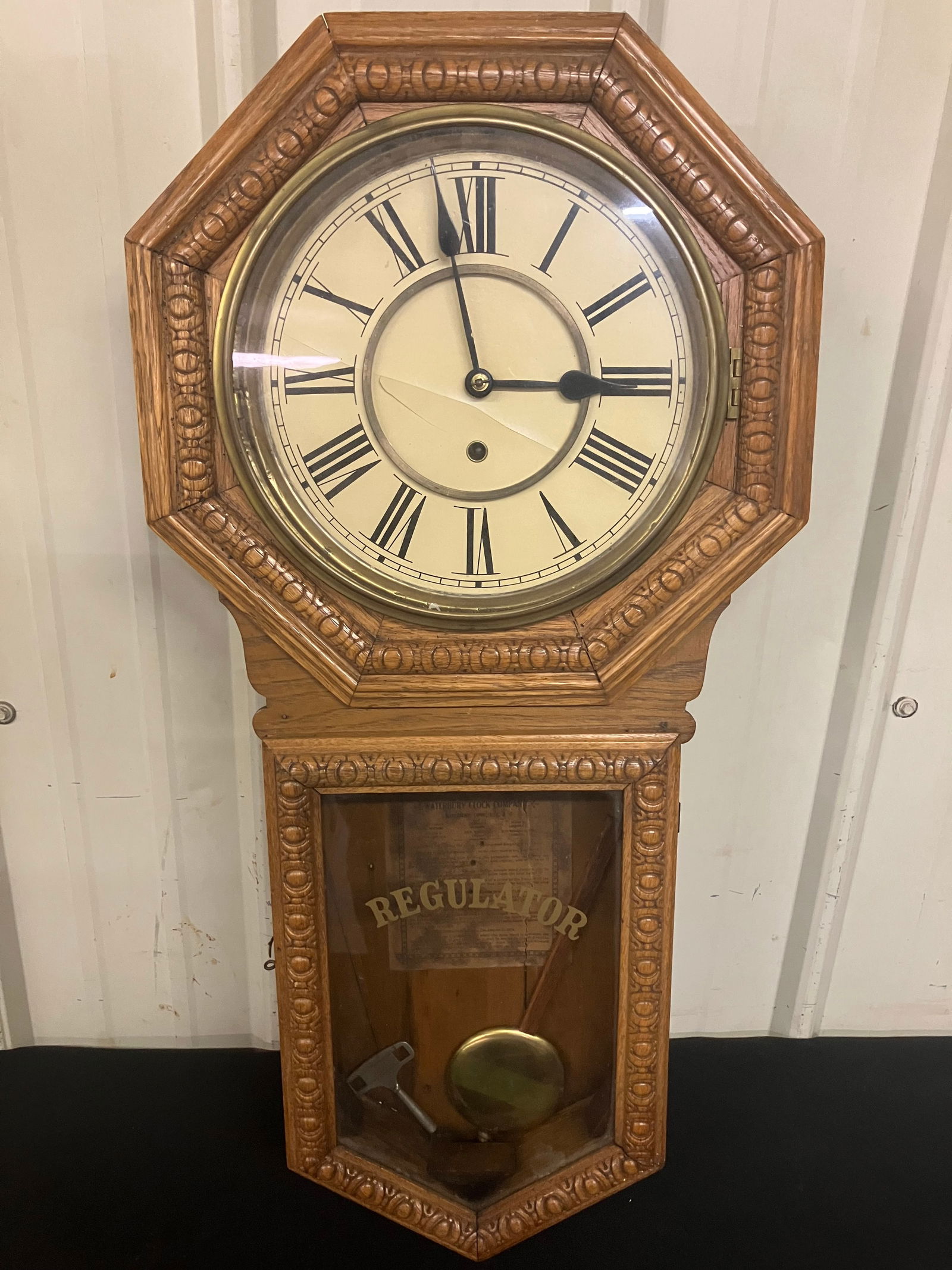 Waterbury Clock Company Regulator Wall Clock 29" (1 of 4)