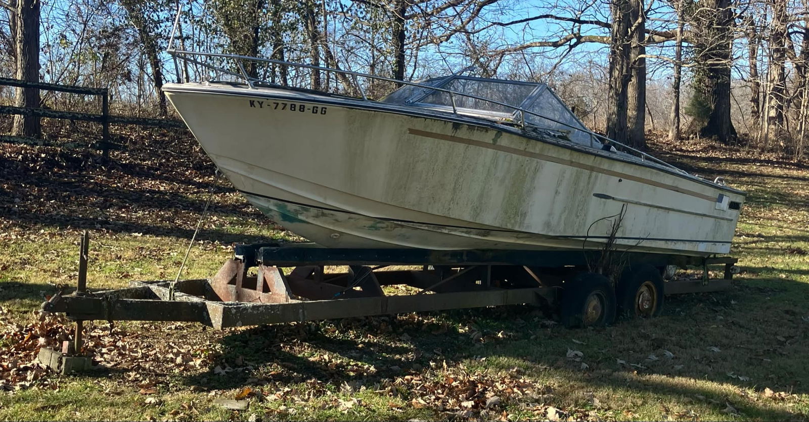 ALTERNATE PICK-UP LOCATION: Sea-Ray Boat "Rebels Lady II - Louisville, Kentucky" Large Boat On (1 of 8)