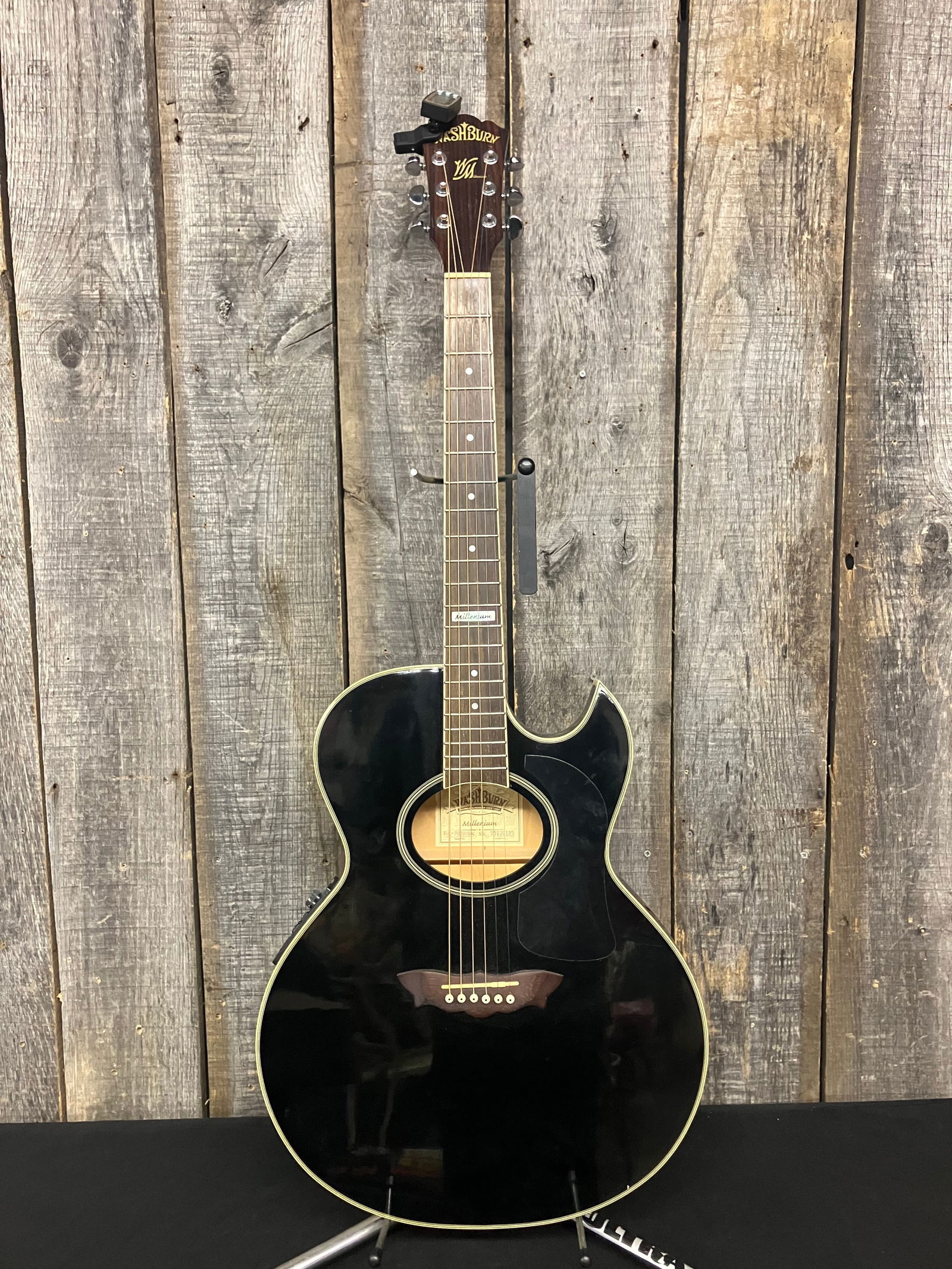 Washburn Millenium Series Acoustic Electric Guitar Black Finish Model No. EA-2000BK Serial:99070105: Washburn Millenium Series Acoustic Electric Guitar Black Finish Model No. EA-2000BK Serial:99070105 App. 3"X 16"X41" With Hard Case