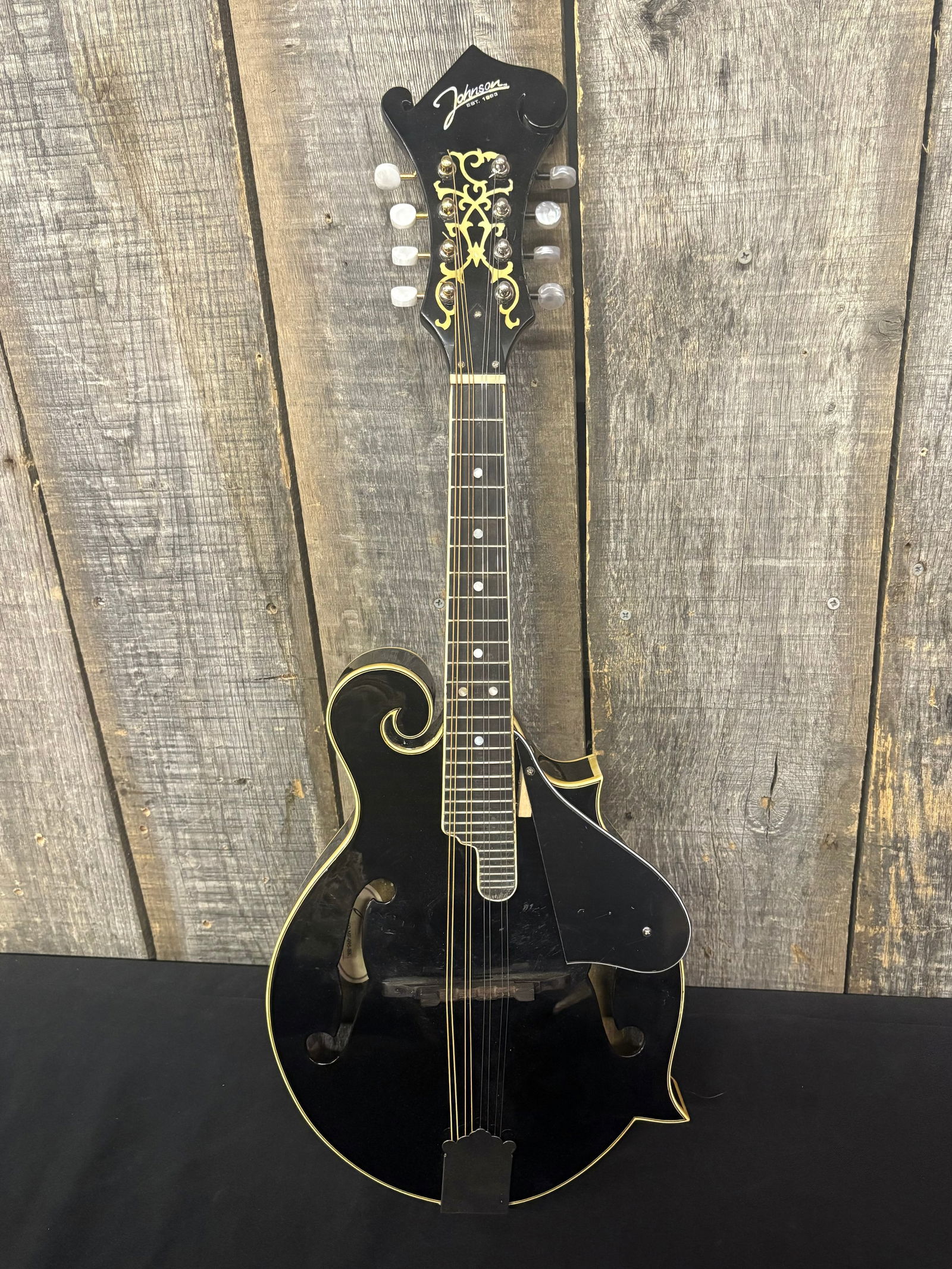 Johnson Mandolin Black Finish Model:SO-MF-095-BK 10"X27" With Case: Johnson Mandolin Black Finish Model:SO-MF-095-BK 10"X27" With Case