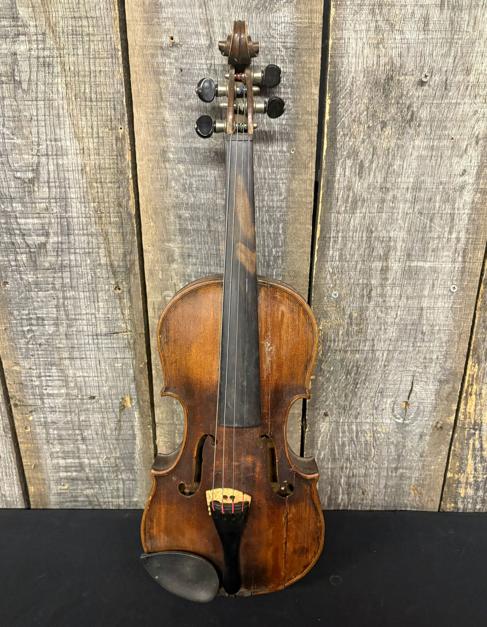 "1737" Antique Early Violin With Paper Interior Label Reading "D. Nigel... Annu.." "Fecil Romenia": "1737" Antique Early Violin With Paper Interior Label Reading "D. Nigel... Annu.." "Fecil Romenia" (Partial) 24" With Wooden Case