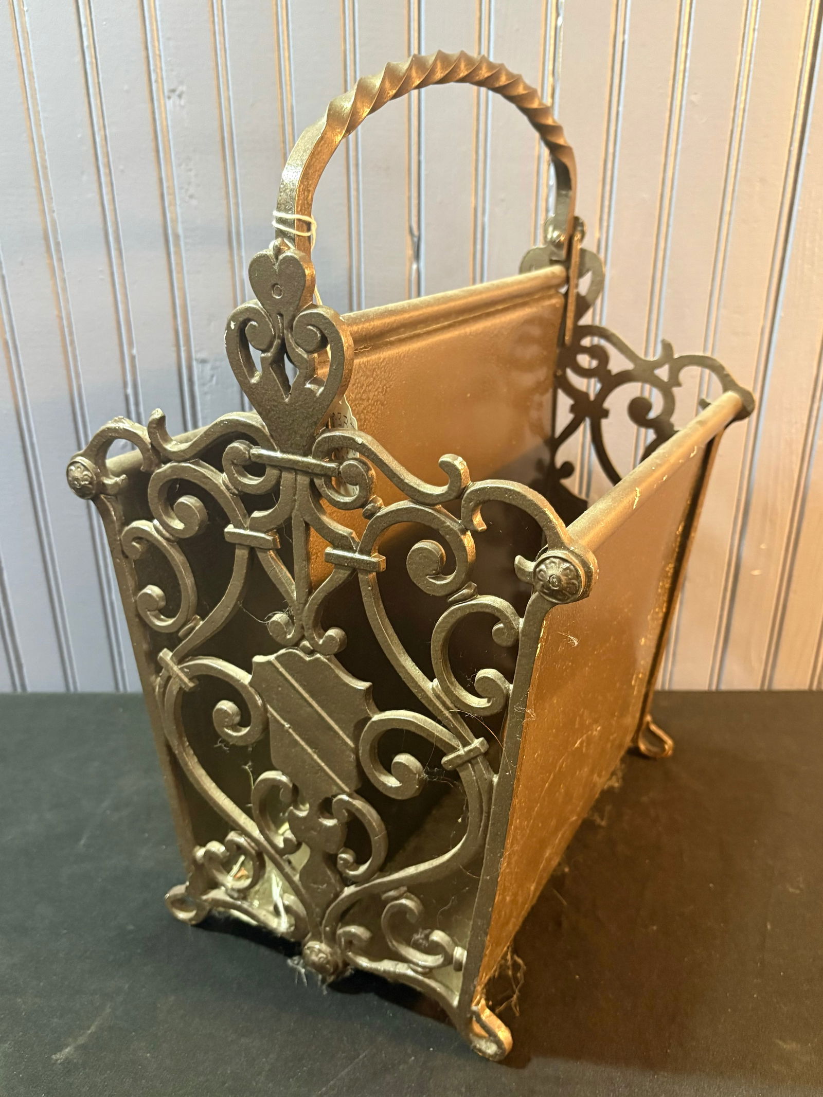 Wrought Iron Style Heavy Metal Magazine - Literature Rack 12"L (1 of 4)