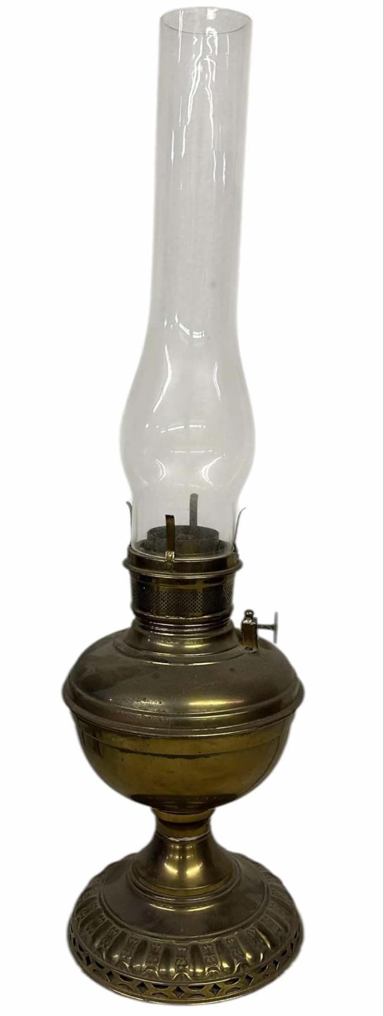 Brass Aladdin Style Oil Or Kerosene Parlor Lamp (1 of 3)