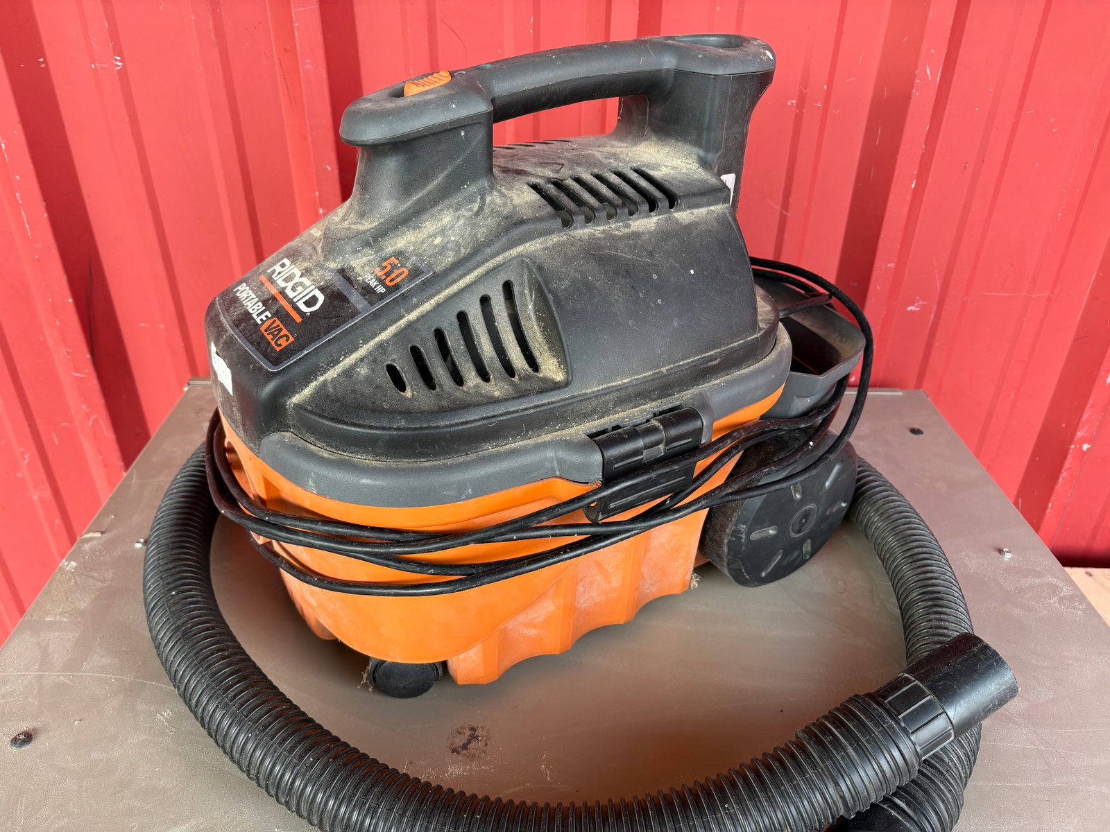 Rigid 5.0HP 4 Gallon Portable Vacuum: Rigid 5.0HP 4 Gallon Portable Vacuum