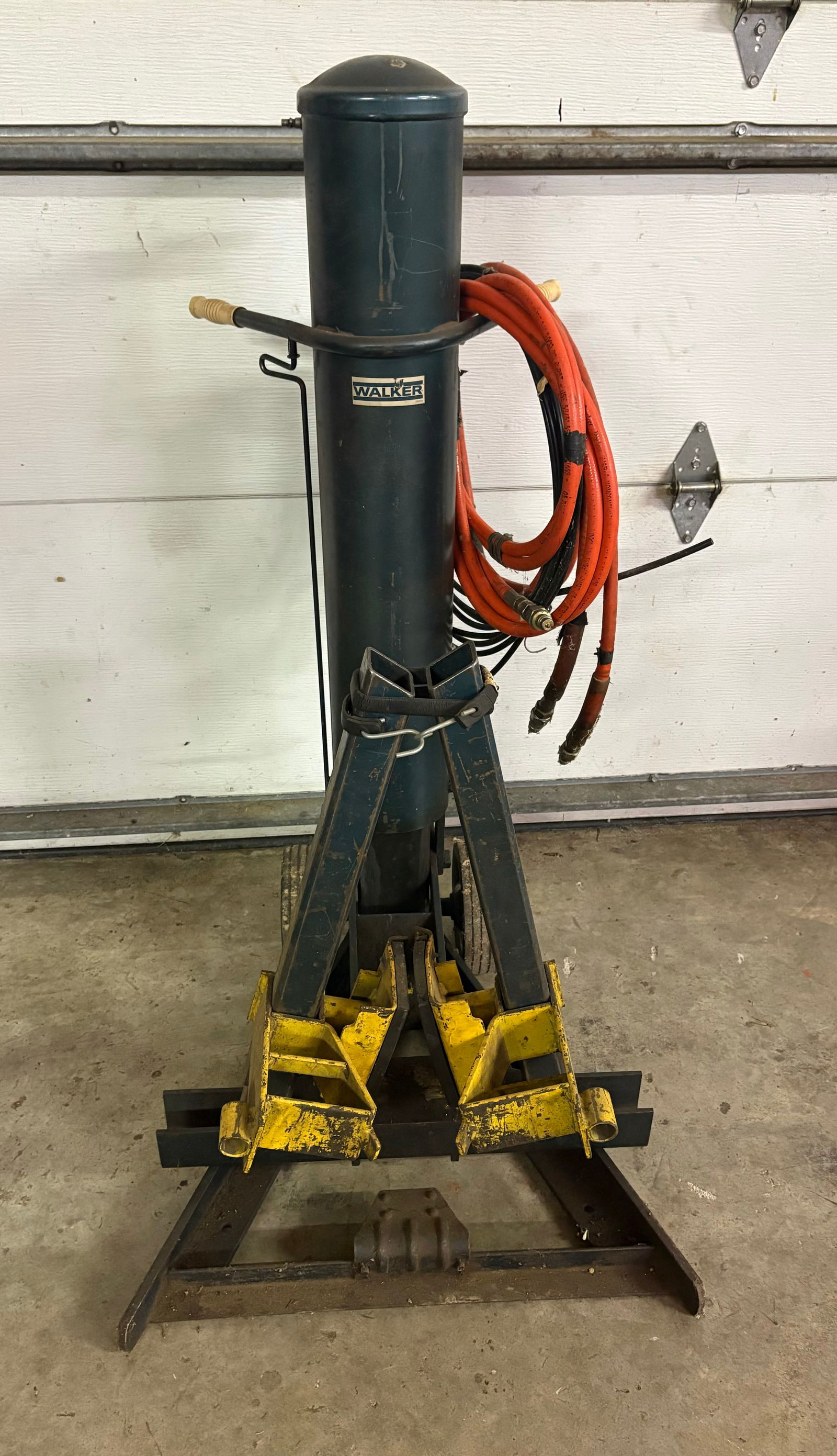 Walker Air End Lift Jack Model J-103 Series A 32"X48" (1 of 5)