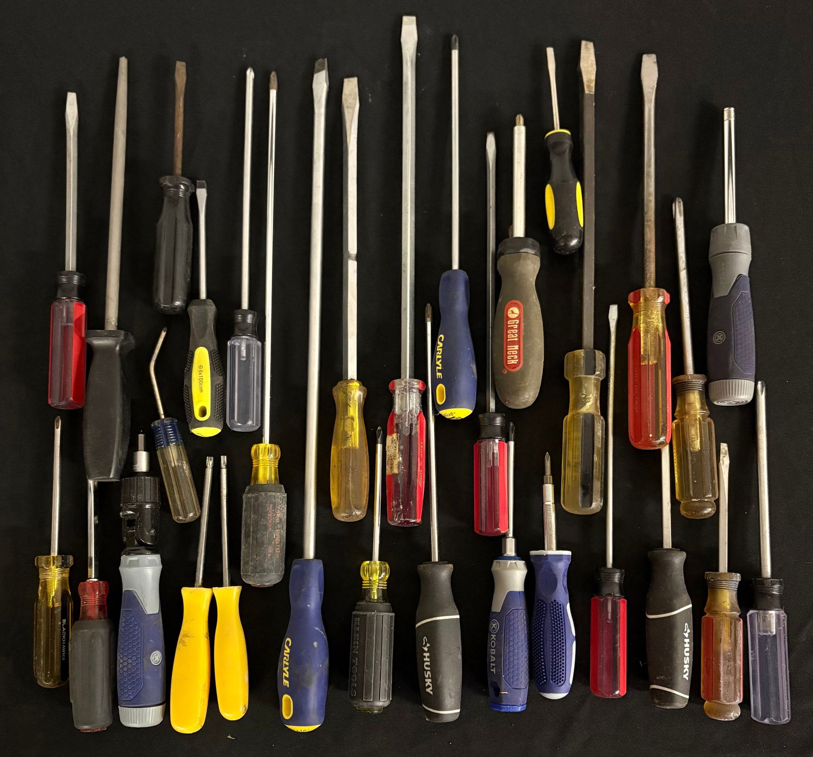 Large Collection Of Assorted Screwdrivers By Husky, Kobalt, Carlyle, Great Neck And Klein Tools (1 of 4)