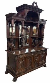 RJ Horner Style Rare Large Quarter Sawed Oak Griffin Carved Sideboard Or Backbar; Has Carved Dome