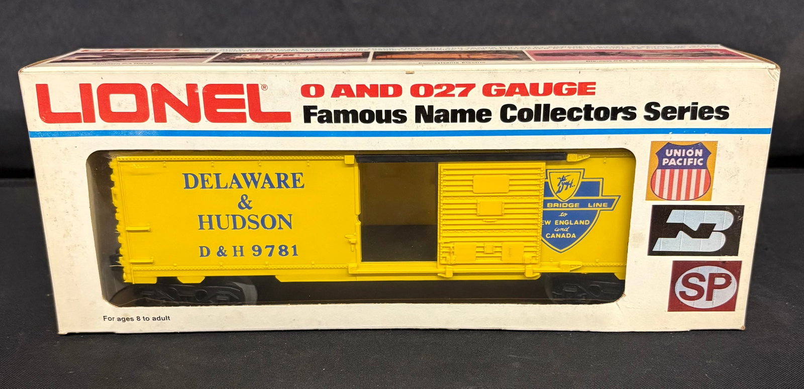 Lionel Delaware - Hudson Box Car 6-9781 O Gauge With Original Box 11.5": Lionel Delaware - Hudson Box Car 6-9781 O Gauge With Original Box 11.5"