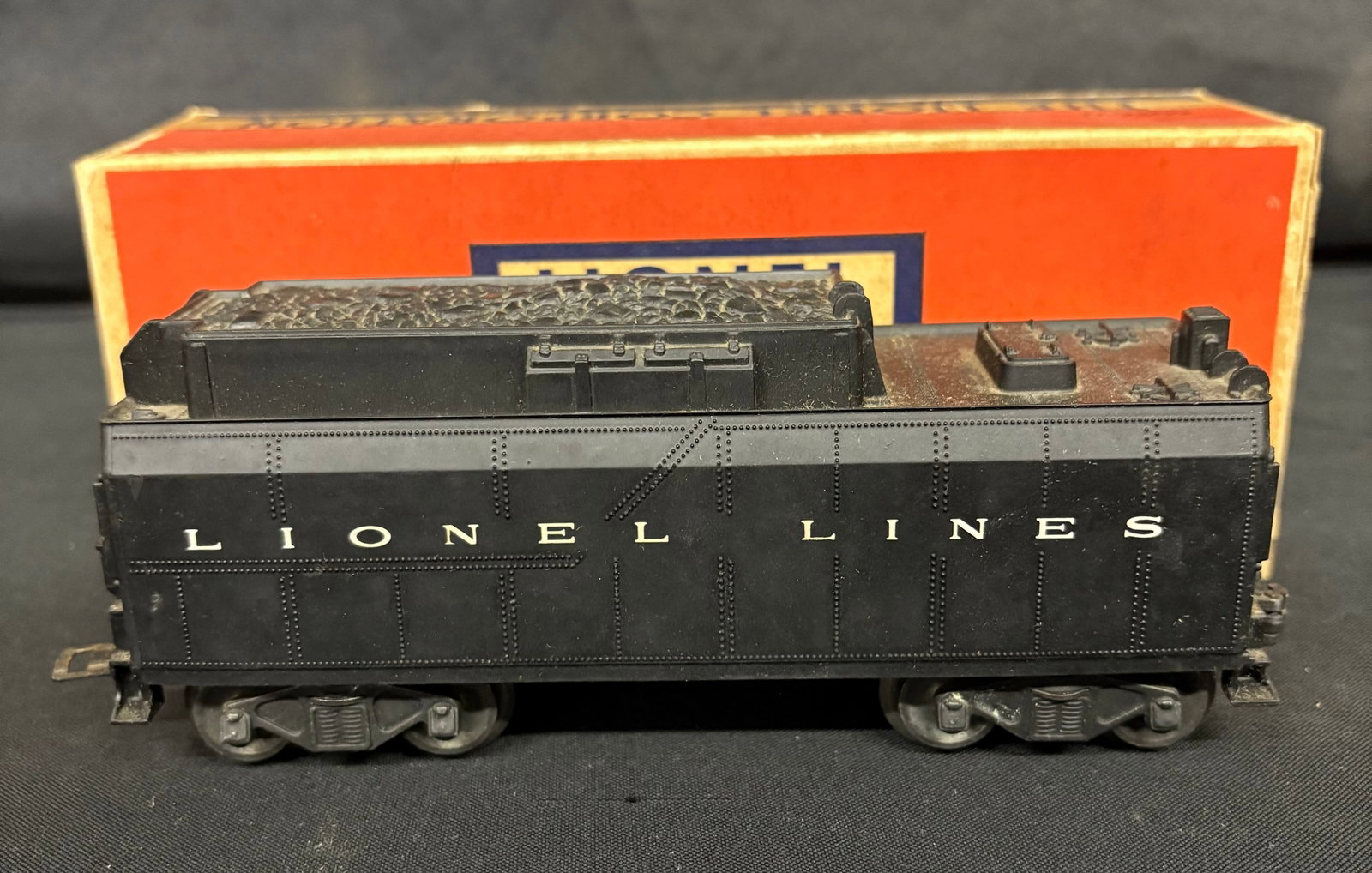 Lionel No. 6026W Tender With Whistle Lionel Lines Coal Tender With Original Box 10": Lionel No. 6026W Tender With Whistle Lionel Lines Coal Tender With Original Box 10"