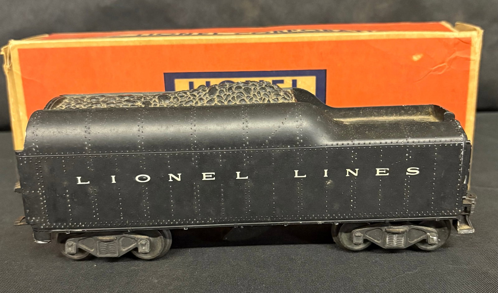 Lionel No. 2046W Tender With Whistle Lionel Lines Coal Tender With Original Box 11": Lionel No. 2046W Tender With Whistle Lionel Lines Coal Tender With Original Box 11"