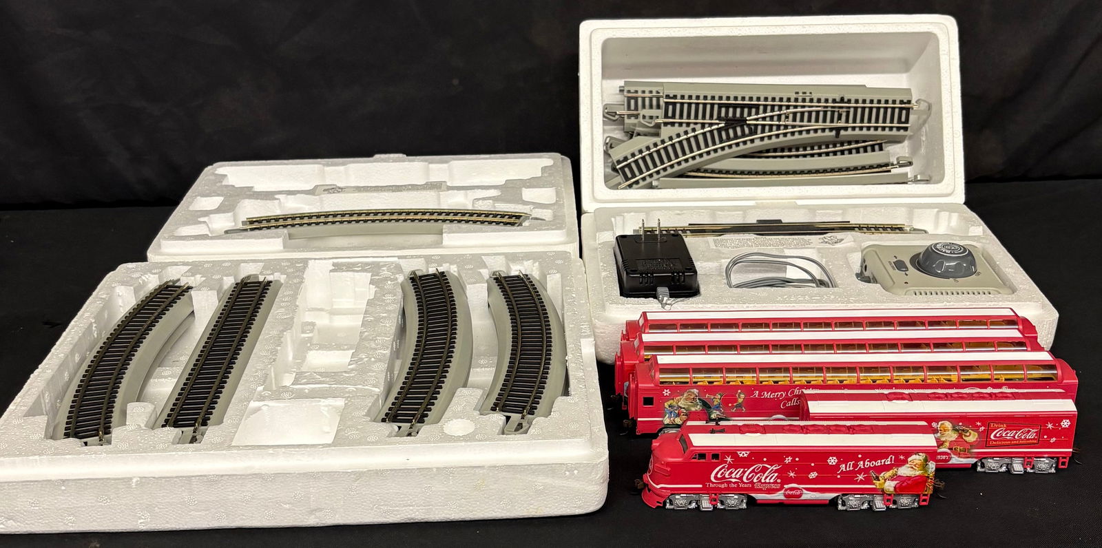 Coca-Cola Through The Years Express Train Collection Set HO Scale Made By Bachmann (1 of 19)