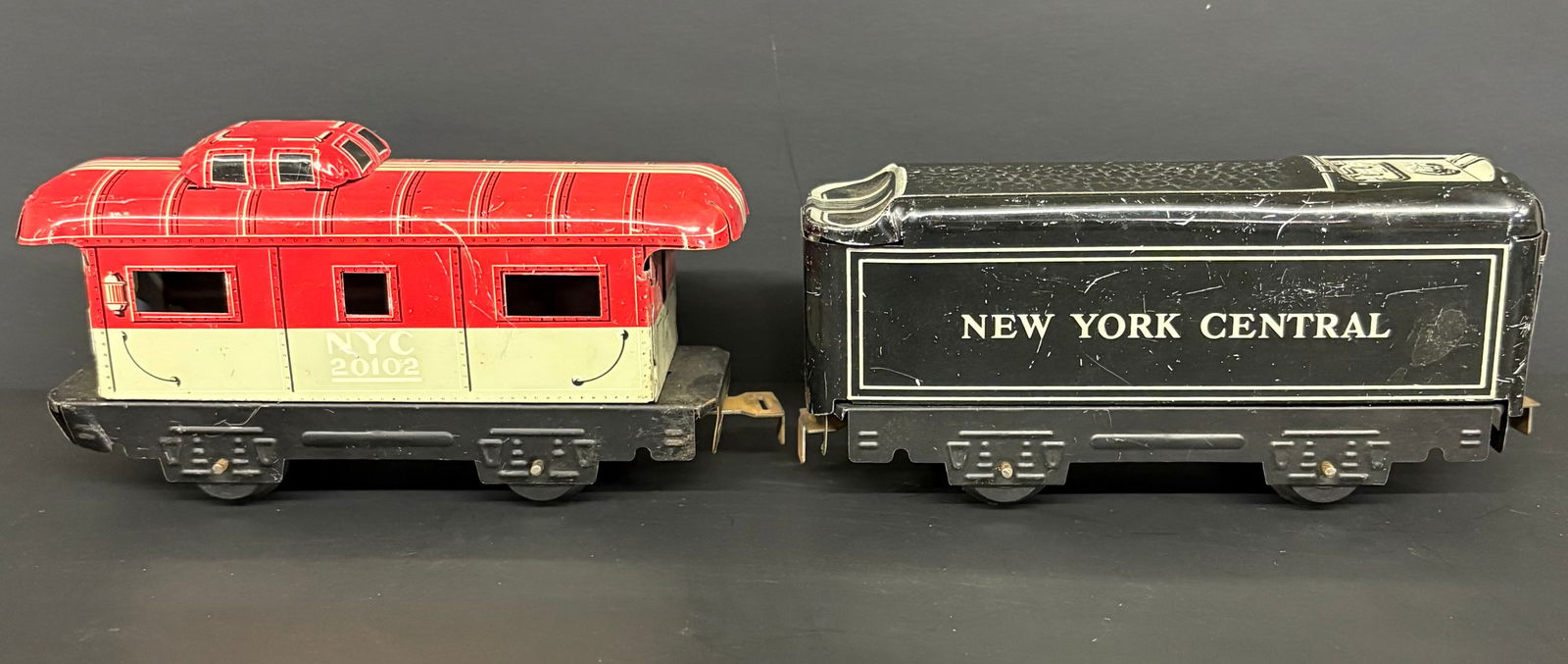 Pair Of Marx 1950's Tin Litho Trains; NYC 20102 Caboose With New York Central Tender 6" (1 of 6)