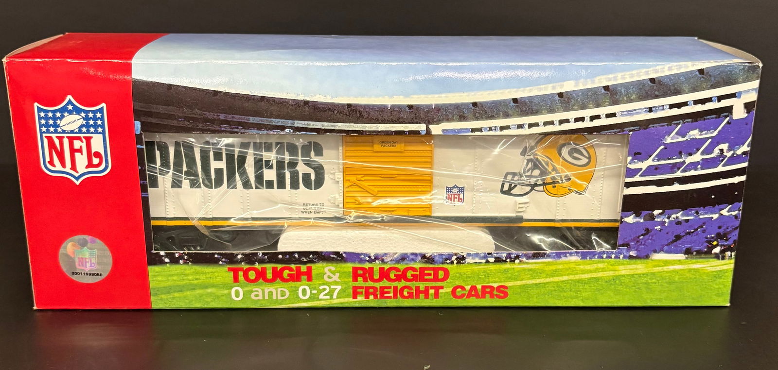 Rail King By M.T.H. Electric Trains NFL- Green Bay Packers Box Car No. 30-74229 With Original Box (1 of 5)