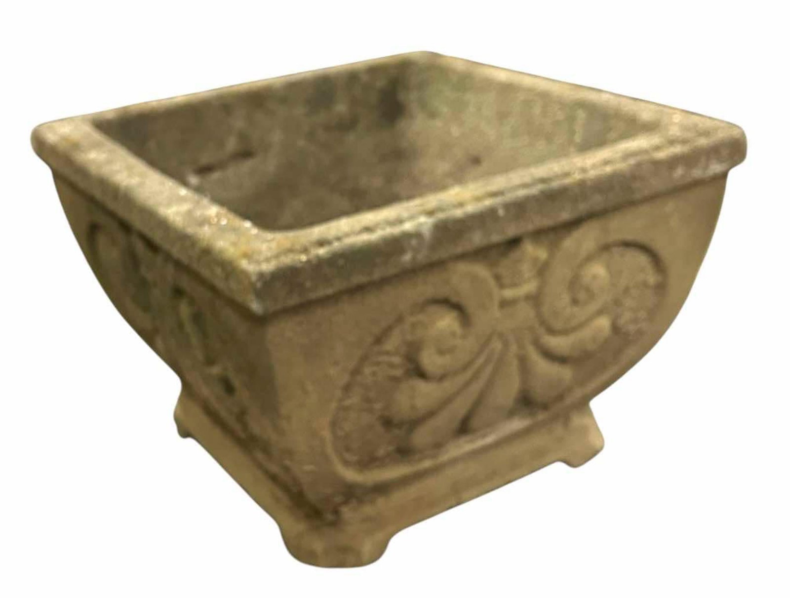 Early Concrete Style Decorative Garden Planter Box 14"X14"X10": Early Concrete Style Decorative Garden Planter Box 14"X14"X10"
