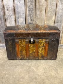 Antique Camel Back Steamer Trunk 18"X32"X23"
