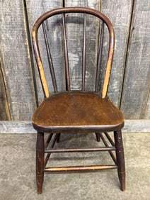 Antique Spindle Back Chair, Farmhouse Windsor Dining Chair 15"X21"X33"