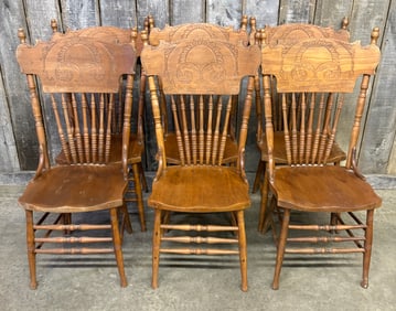 Set Of 6 Spindle Back Press Back Oak Dining Chairs 17"X21"X42"
