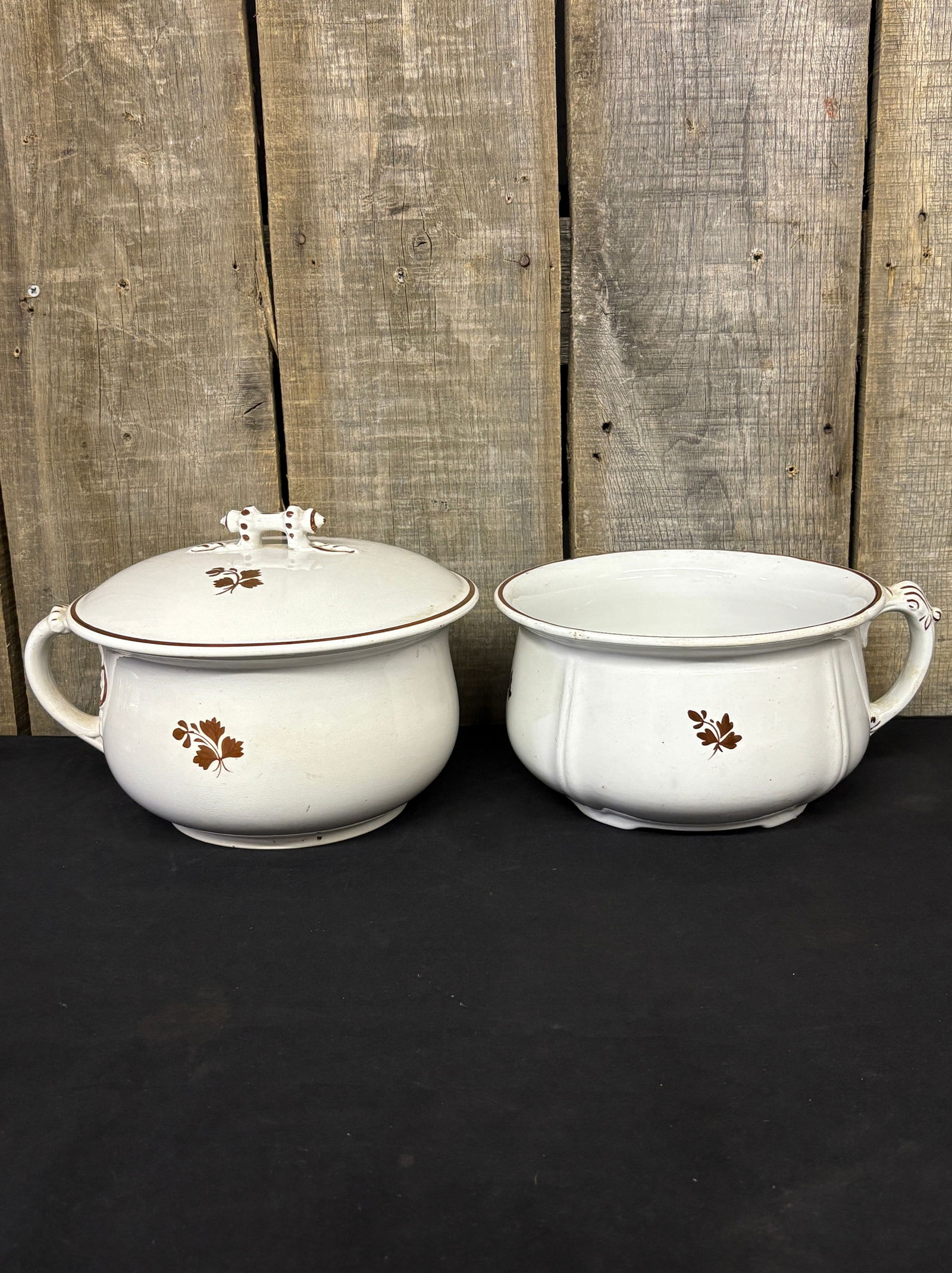 Two (2) Antique Thomas Furnival & Sons Ironstone China Chamber Pots in Tealeaf Design, England (1 of 8)