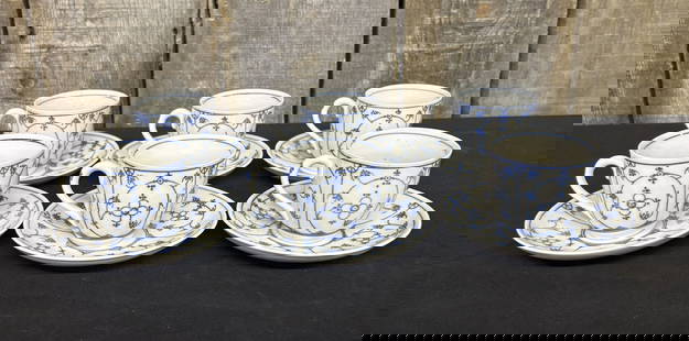 Antique Bavaria Porcelain Cups and Saucers, German 5"X3": Antique Bavaria Porcelain Cups and Saucers, German 5"X3"