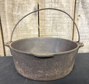 Antique Cast Iron Dutch Oven