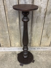 Antique Mahogany Pedestal Stand