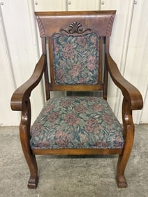 Antique Parlor Chair With Floral Pattern 25"X25"X39"