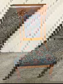 Antique Parlor Chair With Floral Pattern 20"X23"X39"