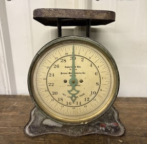 Antique Pelouze Family Scale 30lb. 7"X8"X9"