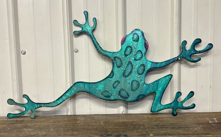 Metal Tree Frog Sign 17"X36"