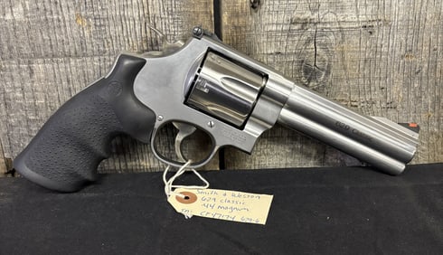 Smith - Wesson 629-6 Classic .44 Magnum Serial:CFY7174