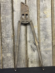 Antique Cattle Dehorner - Bull Horn Cutter 16"X40"