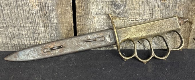 Original U.S. WWI Model 1918 Mark 1 Trench Knife With Steel Scabbard - Dated 1918 4"X12"