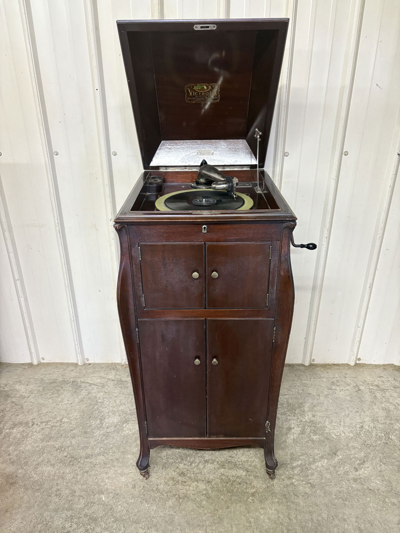 Antique Victrola with Records Storage by Victor Talking Machine Co. 22"X24"X44": Antique Victrola with Records Storage by Victor Talking Machine Co. 22"X24"X44"