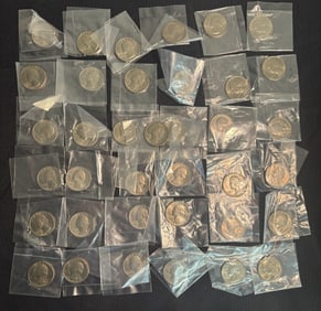 Large Collection of Bicentennial Quarters (App. 1")