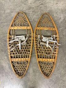 The Maine Snow-Shoe, L.L. Bean Snow Shoes 13"X32"