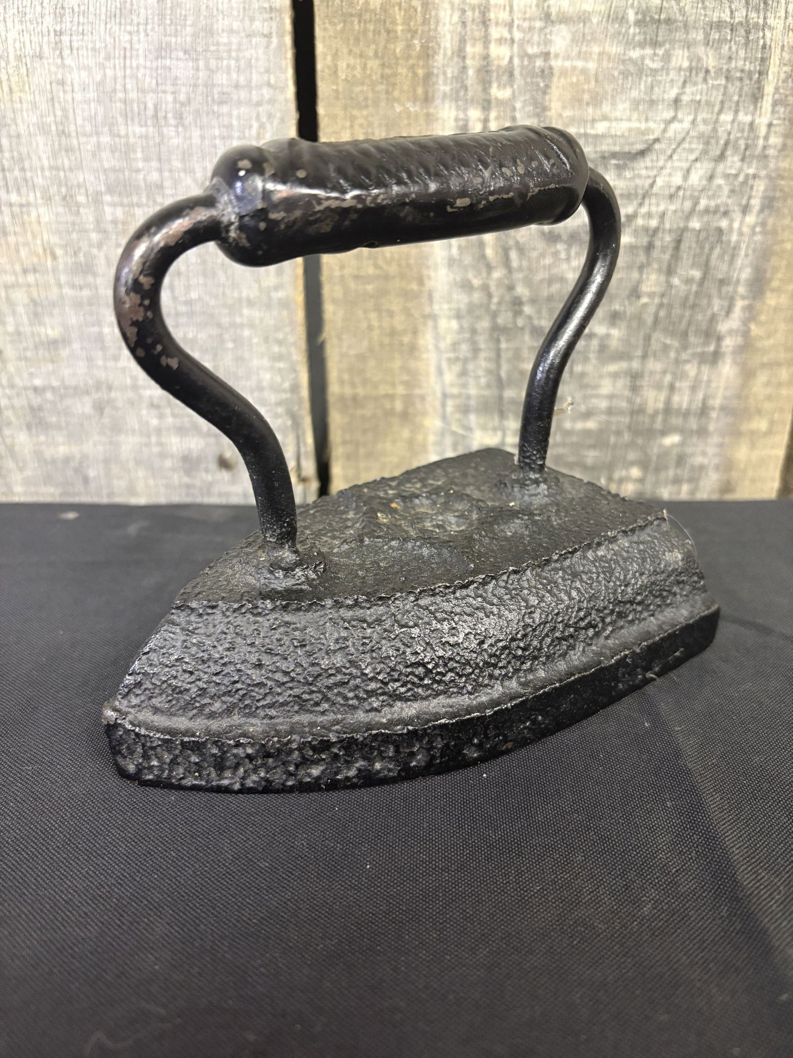 Geneva Cast Iron Flat Iron 4"X6"X6": Geneva Cast Iron Flat Iron 4"X6"X6"